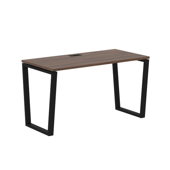 Стол прямой EVST 1367 1360х670х750 EDIS