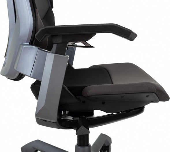 Кресло игровое Knight Aero